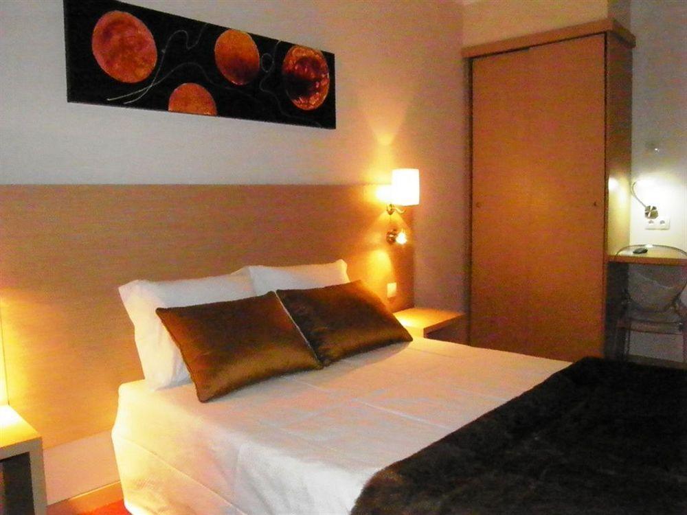 Hotel Lagoa Dos Pastorinhos Fátima Cameră foto